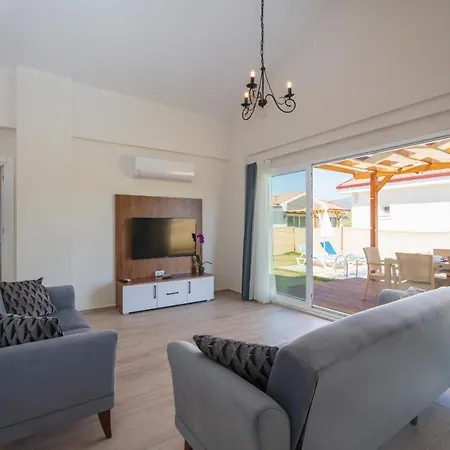 Sunteos Hotel