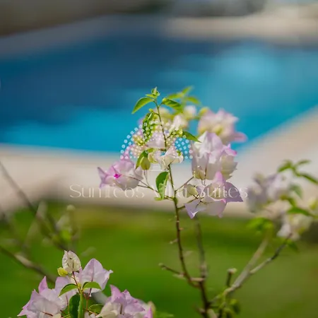 Otel Sunteos *